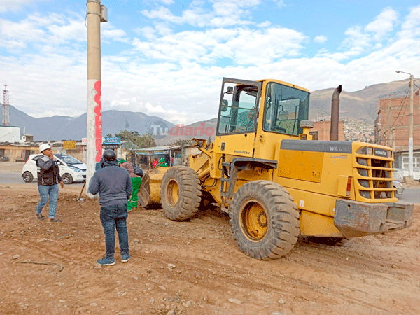 Liberan vías alternas en Amarilis para evitar caos por construcción de