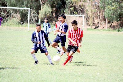 Alistan campeonato de la Segunda División