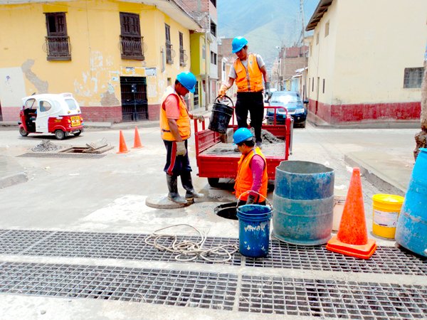 Alcalde Villavicencio afirma que no recibirá drenaje pluvial con problemas