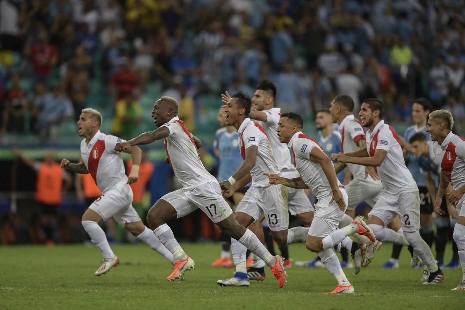 Perú-Chile: la disyuntiva de Gareca si cambiar o no su oncena titular