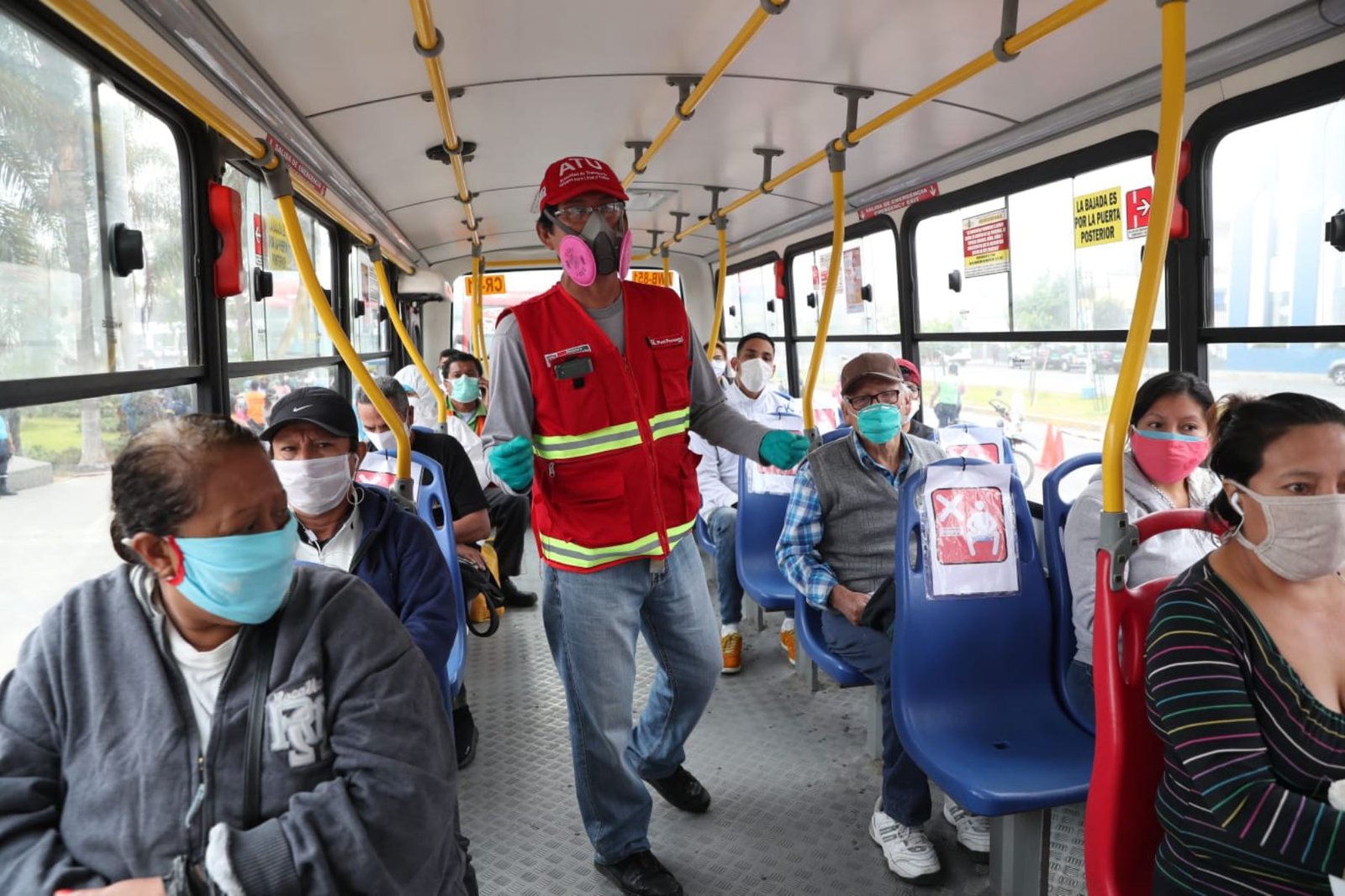 2 años dejarán de operar vehículos de transporte público que no