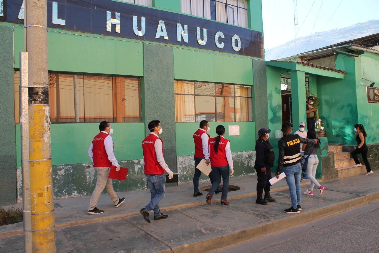 Contraloría inspecciona entrega de implementos ante el Covid-19 en comisarías de Huánuco