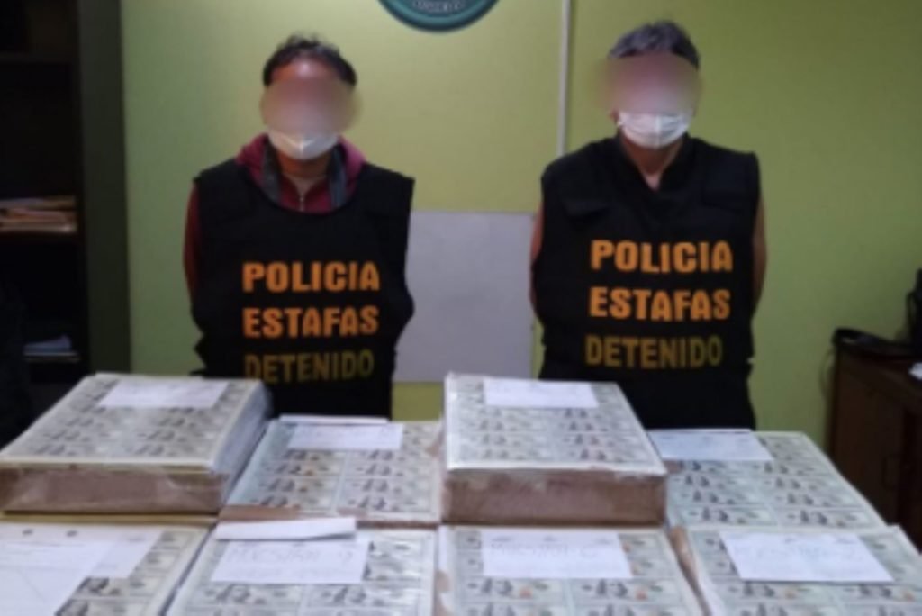 Cae Banda De Falsificadores Con 15 Millones De Dólares Falsos Tu Diario Huánuco 8589