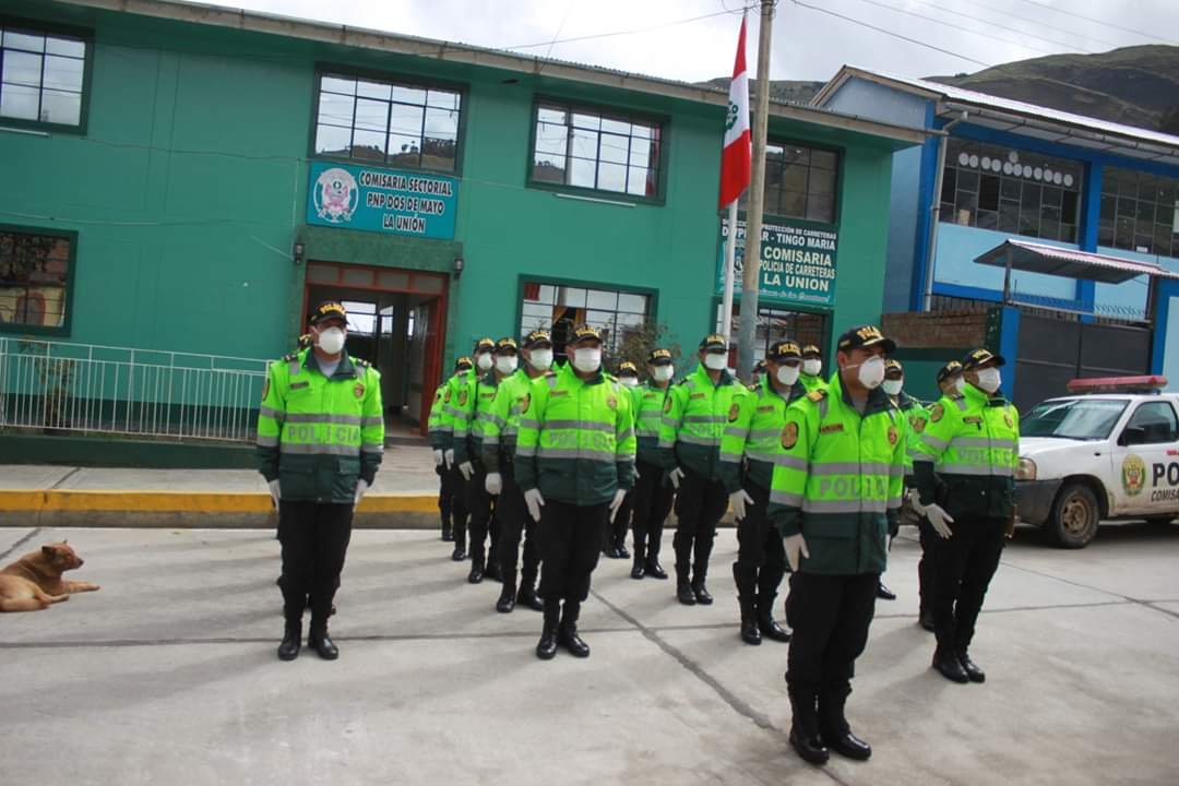 Pese a recomendaciones de aislamiento, policías siguen en la comisaría de La Unión