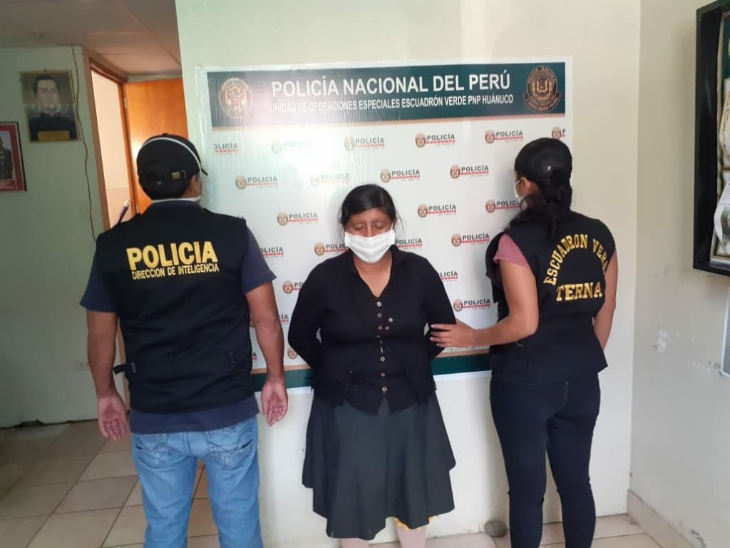 Capturan a mujer en cuya casa encontraron motocicleta robada a un policía