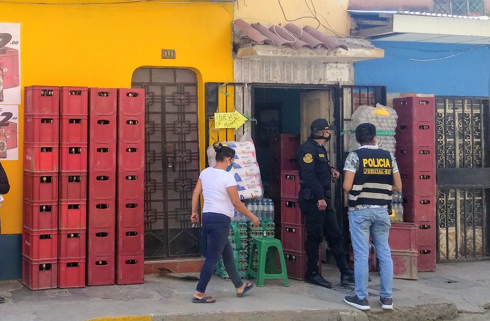 Clausuran bares clandestinos en Huánuco, Amarilis y Pillco Marca