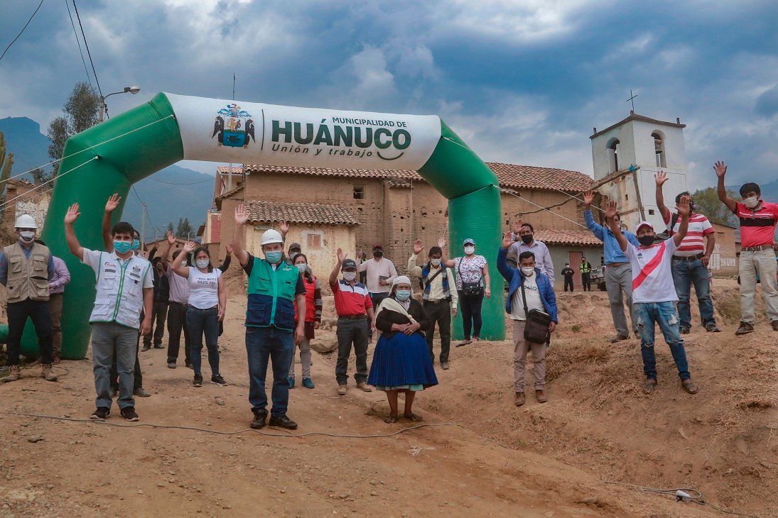 Con dos obras viales en Amarilis, alcalde de Huánuco da inicio a mejoramiento de carreteras en 13 distritos