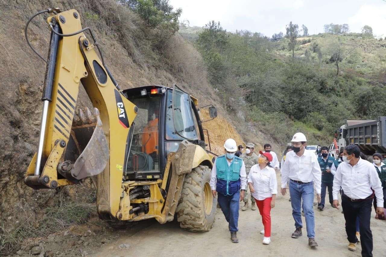 Con inversión de Arranca Perú mejoran 1,336 kilómetros de carreteras vecinales en Huánuco