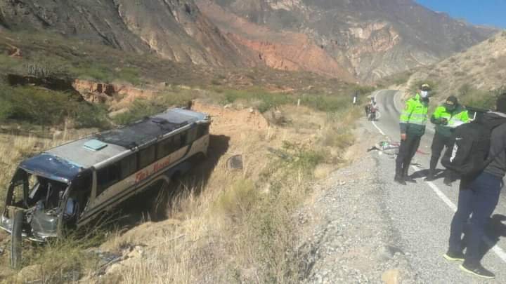 Despiste de bus deja dos muertos y varios heridos en Huacaybamba