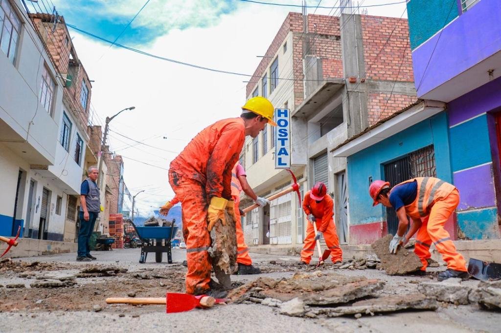 MPHco invertirá S/1.2 millones para pistas y veredas de calles adyacentes al mercado Las Moras