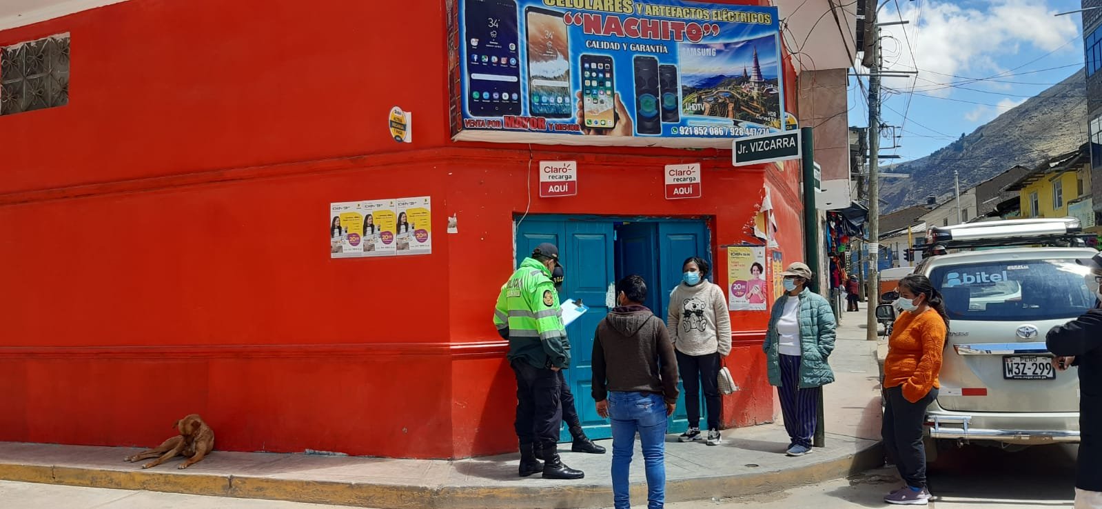 Roban 92 modernos celulares valorizados en 80 mil soles