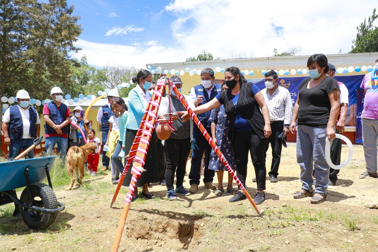 Gorehco invierte S/ 3.3 millones en construcción de aulas en poblado de Andahuaylla