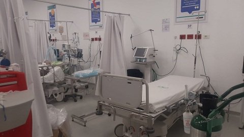 Hay ventiladores en el hospital regional, pero no pueden usarlos