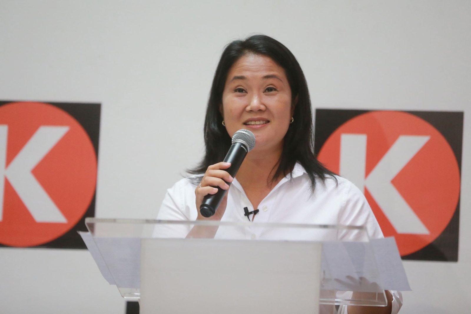 Keiko Fujimori propone tender puentes para llegar a consensos