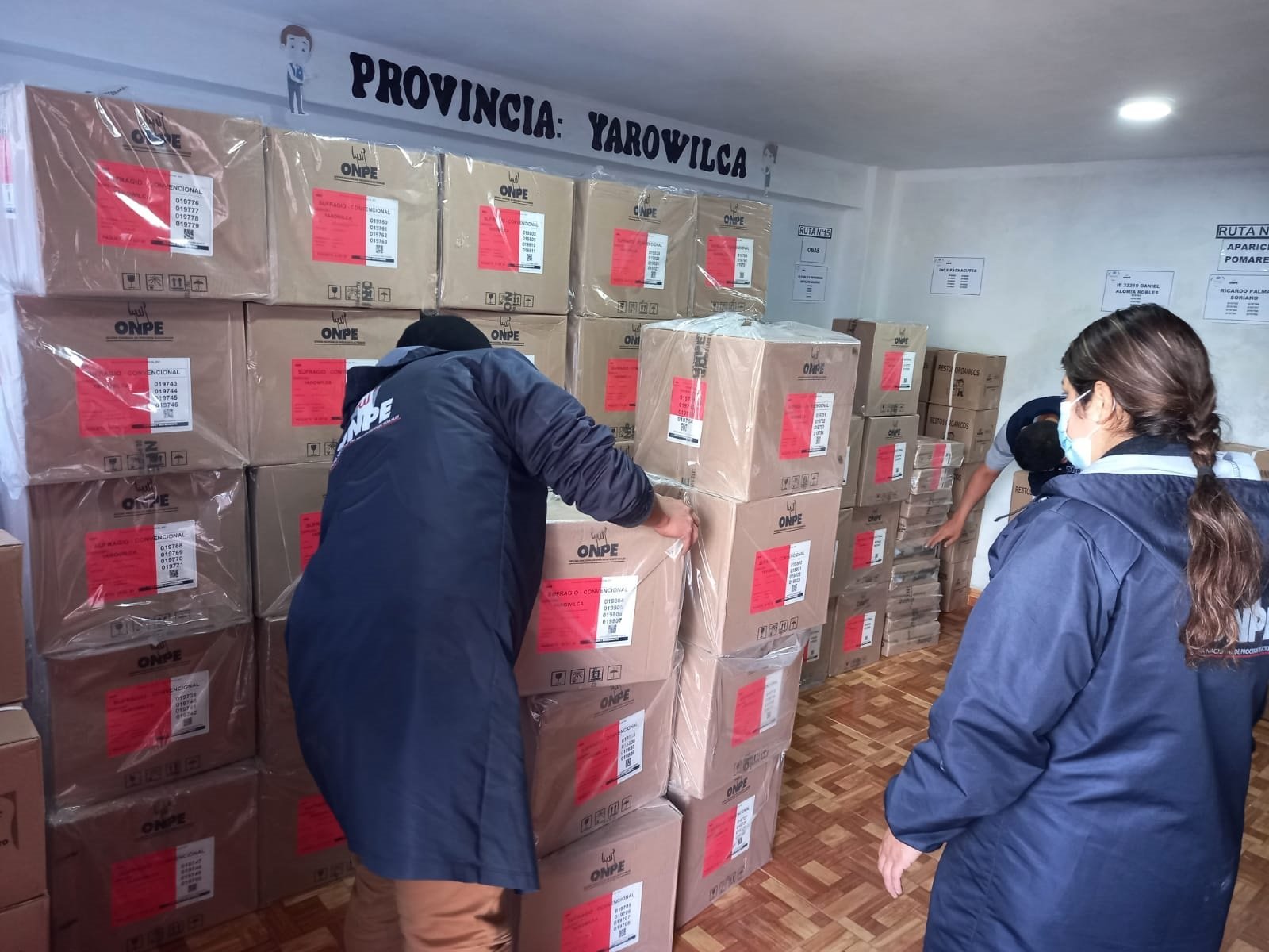 Odpe Yarowilca recibe material electoral para la segunda elección