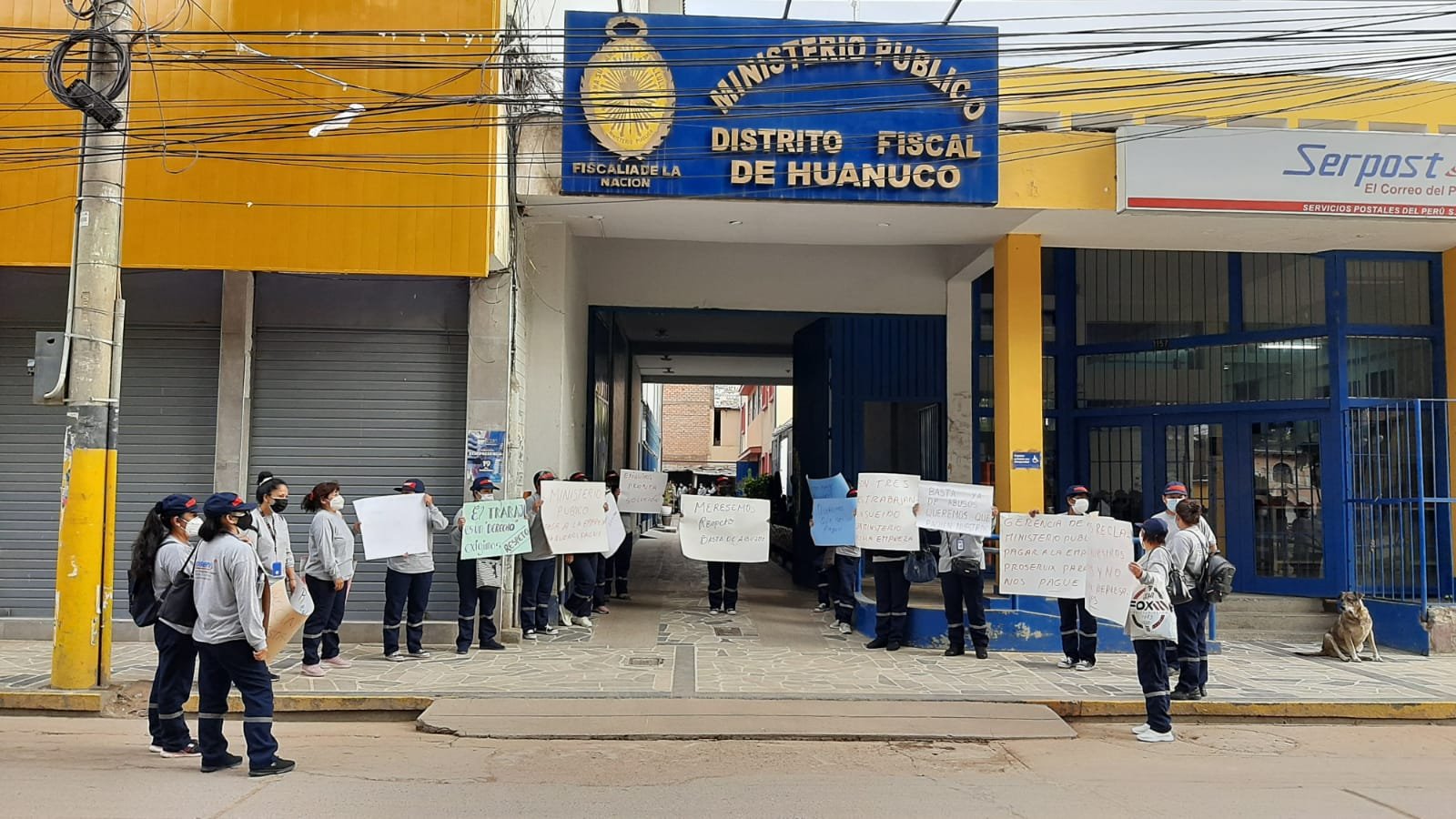 Trabajadoras de limpieza del Ministerio Público están impagos
