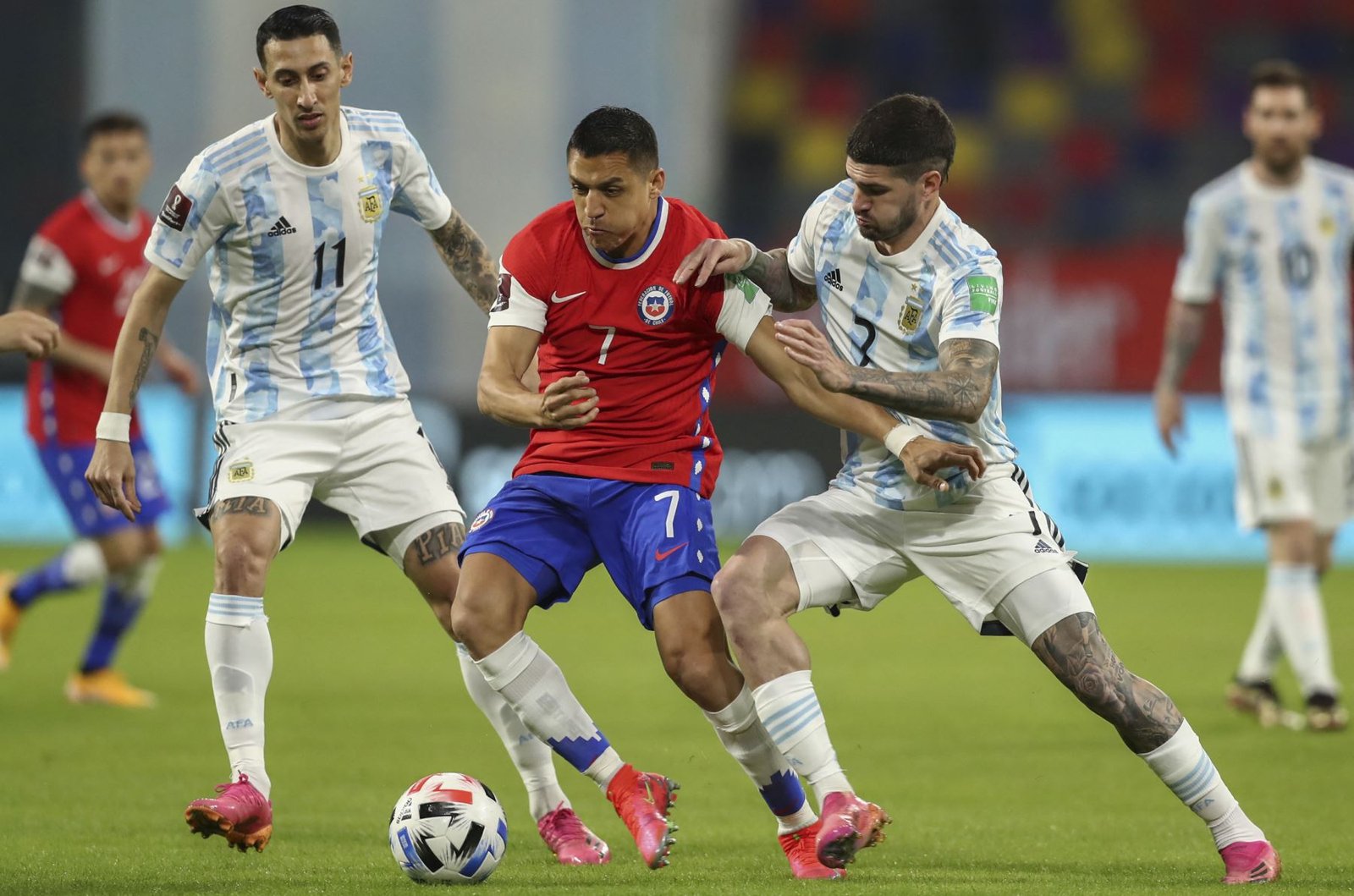 Chile Logra Un Valioso Empate Frente Argentina Por La Fecha 7 De Las ...