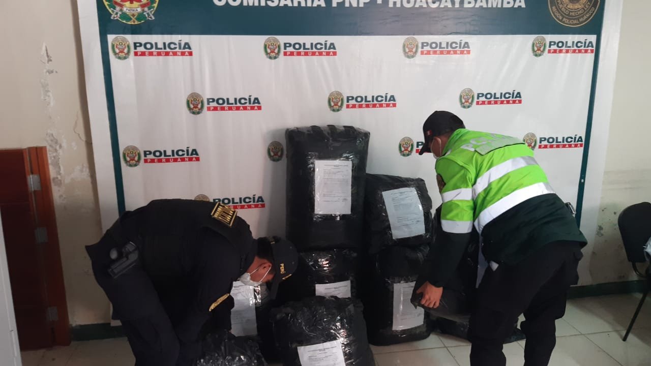 Policías de Huacaybamba decomisan 91 kilos de marihuana