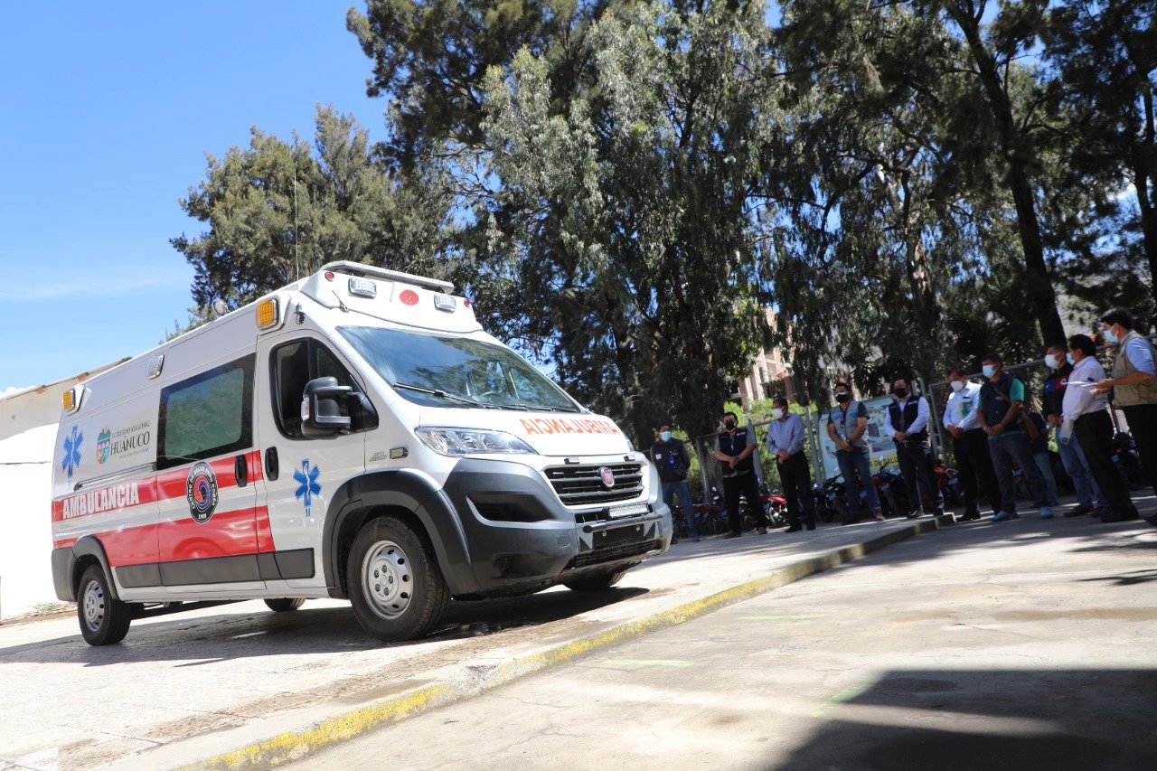 Entregan ambulancia para el centro de salud Perú – Corea