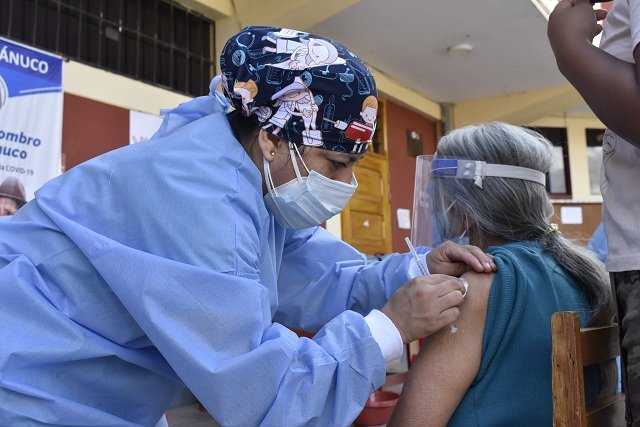 Ya aplicaron 108,612 vacunas contra la covid en Huánuco