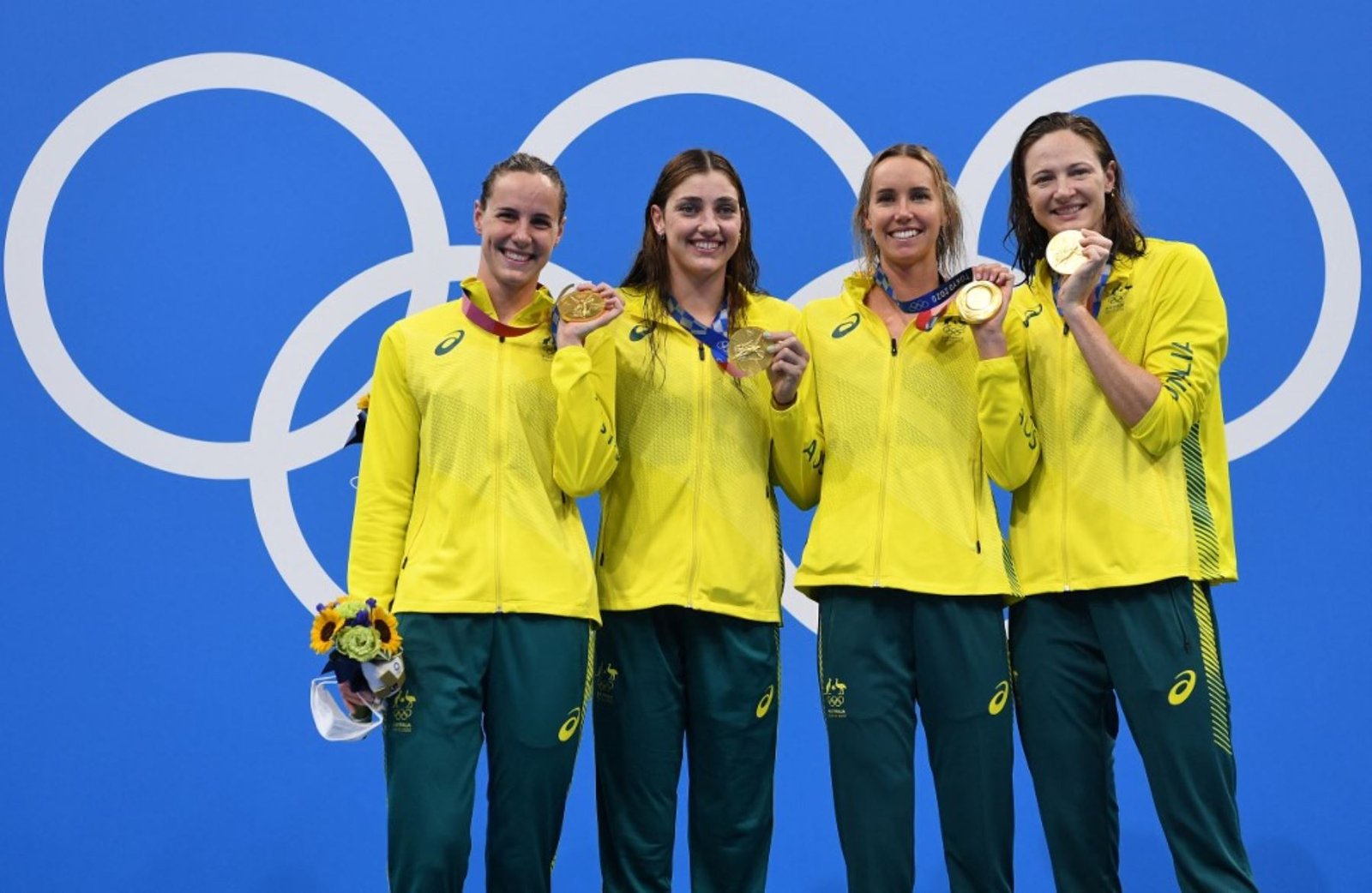 Oro olímpico y récord del mundo para las australianas en relevo 4×100 m de natación