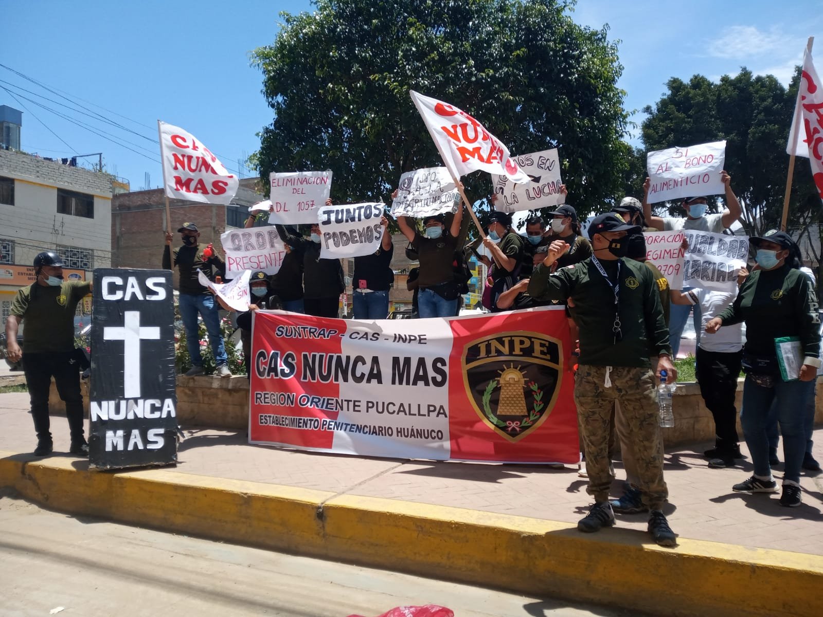 Trabajadores del Inpe protestan exigiendo estabilidad laboral