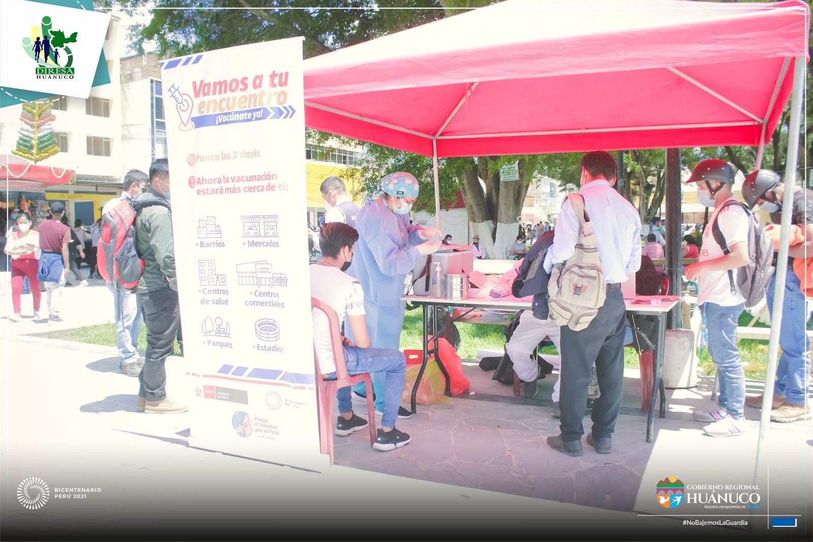 Huanuqueños acuden masivamente a vacunarse ante exigencia del carné