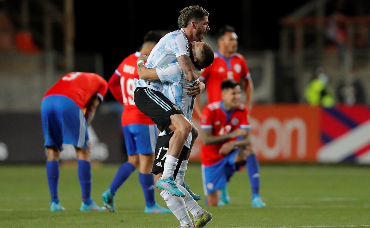 Chile se aleja del Mundial tras perder con Argentina