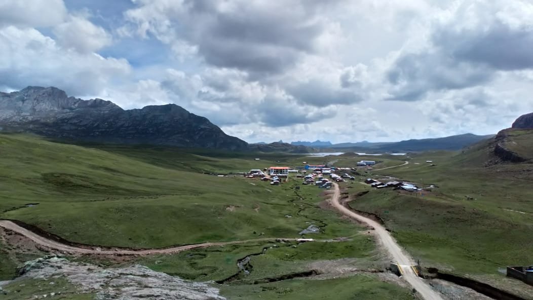 Los Andes de Pucará, burila el frío con agua