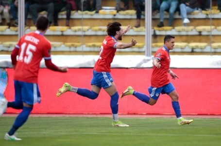 Chile sigue con vida al ganar 3-2 a Bolivia