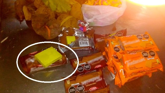 Camuflados en paquetes de galletas pretendían ingresar cocaína al penal de Potracancha