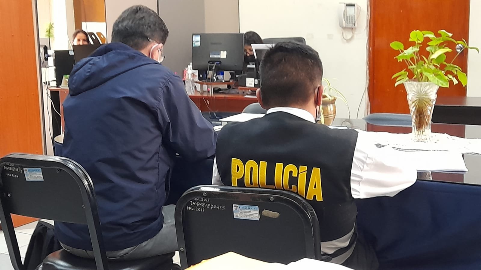 Caso laptops: fiscalía y policía anticorrupción permanecieron diez horas en Gerencia de Desarrollo Social del Gorehco