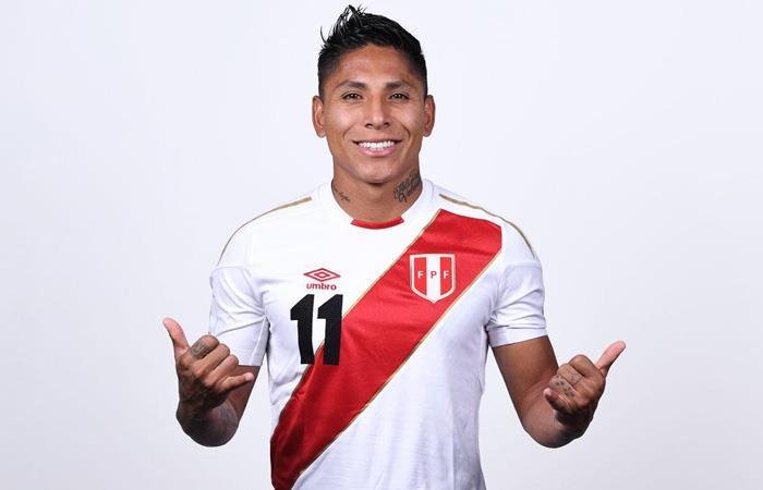 Raúl Ruidíaz se acerca a la Selección