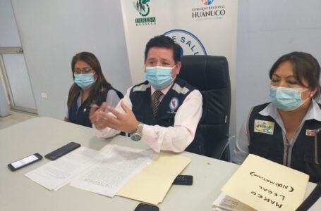 Director de la Red de Salud Huánuco niega que cobró sin trabajar cuando en el 2019 laboraba en el puesto de salud de Pitumama