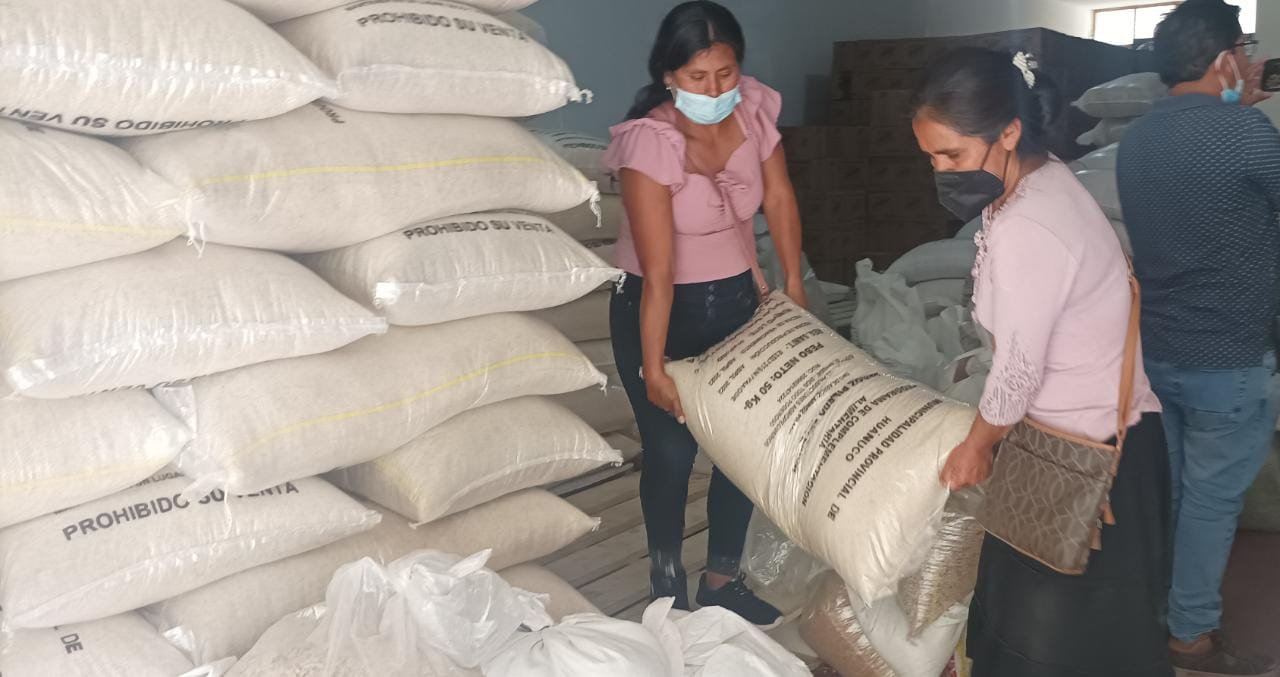 Municipalidad de Huánuco distribuye víveres para 30 comedores populares