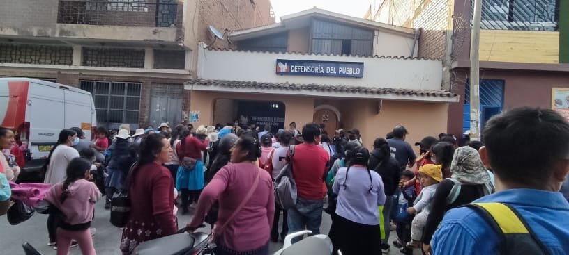 Familias que viven en predios invadidos en La Pedroza piden la intervención de la Defensoría