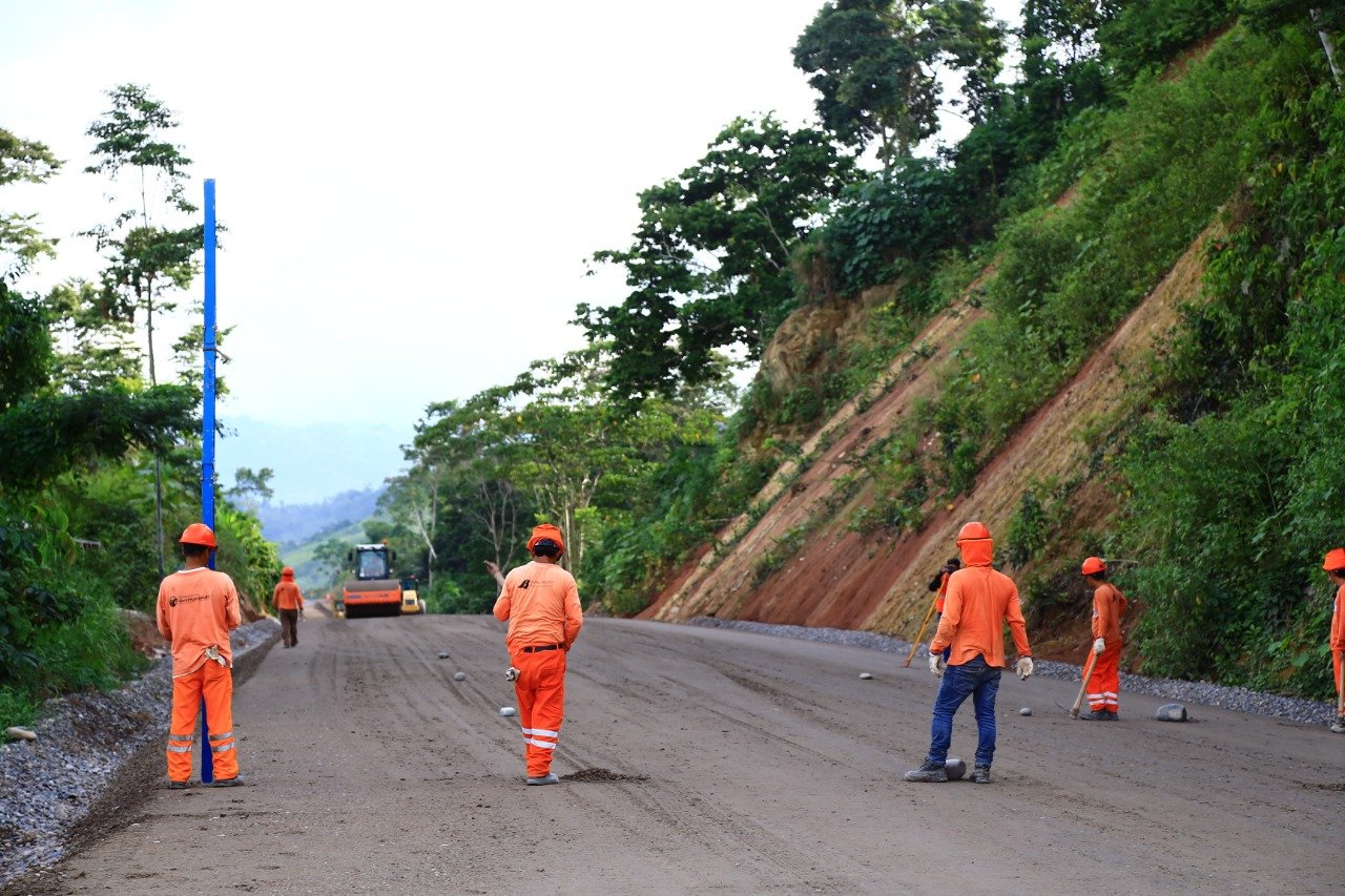 Otorgan buena pro para conservar la carretera Huánuco – Ucayali por cinco años