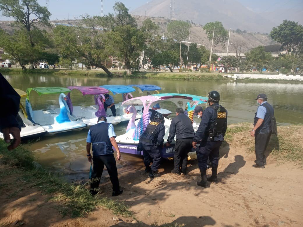 Desalojan botes de diversión de Laguna Viña del Río