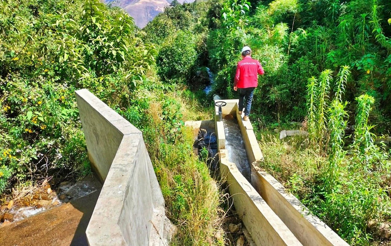 Hallan deficiencias en obra de sistema de riego del Gobierno Regional de Huánuco, en Ambo