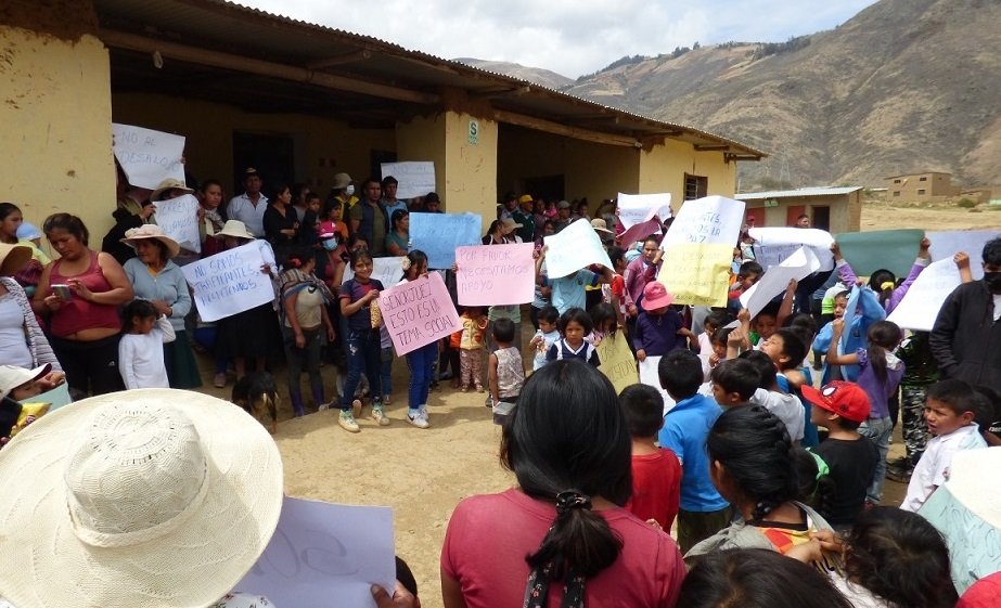 Familias piden no ser desalojadas de La Pedroza