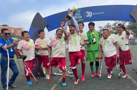 ‘Leones Huanuco’ alzó la copa del torneo nacional de fútbol para amputados