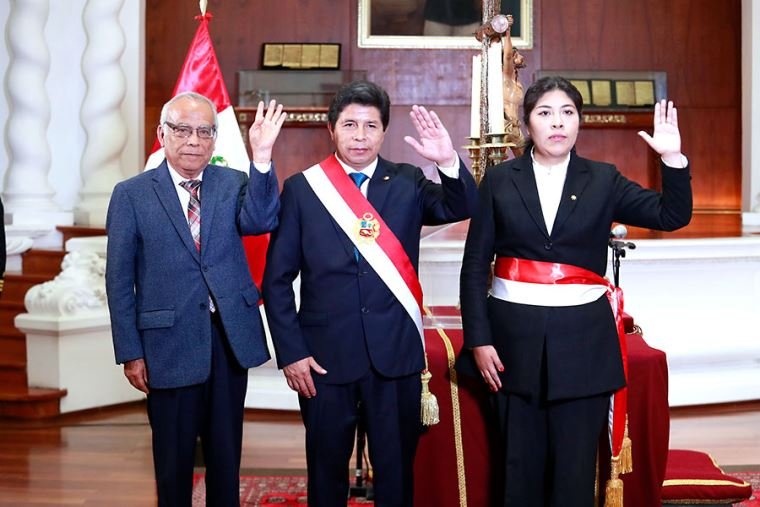 Betssy Chávez es la nueva presidenta del Consejo de Ministros