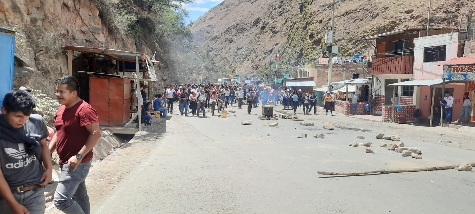 Carretera Central continpua bloqueada en el tramo Huánuco – Tingo María