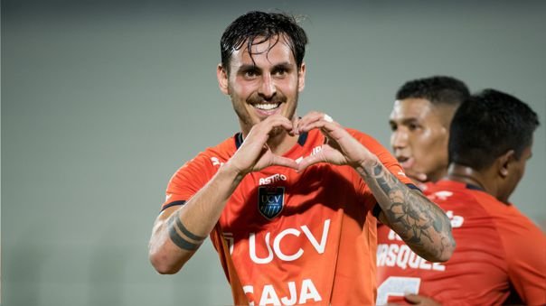 César Vallejo ganó en Argentina