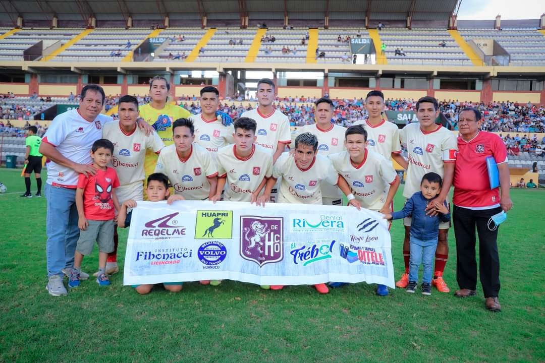 A pesar de deudas León se presentará en la Copa Perú