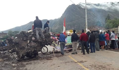 Protestas mantienen 44 puntos de tránsito interrumpidos en el país