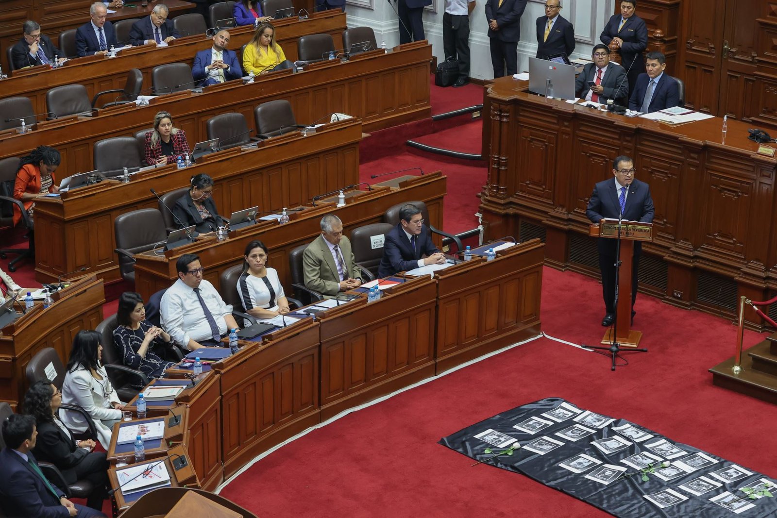 <strong>Pleno del Congreso otorga voto de confianza al Gabinete Otárola</strong>