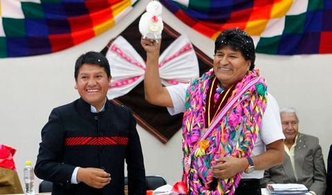 <strong>Evalúan impedir ingreso de Evo Morales a Perú</strong>