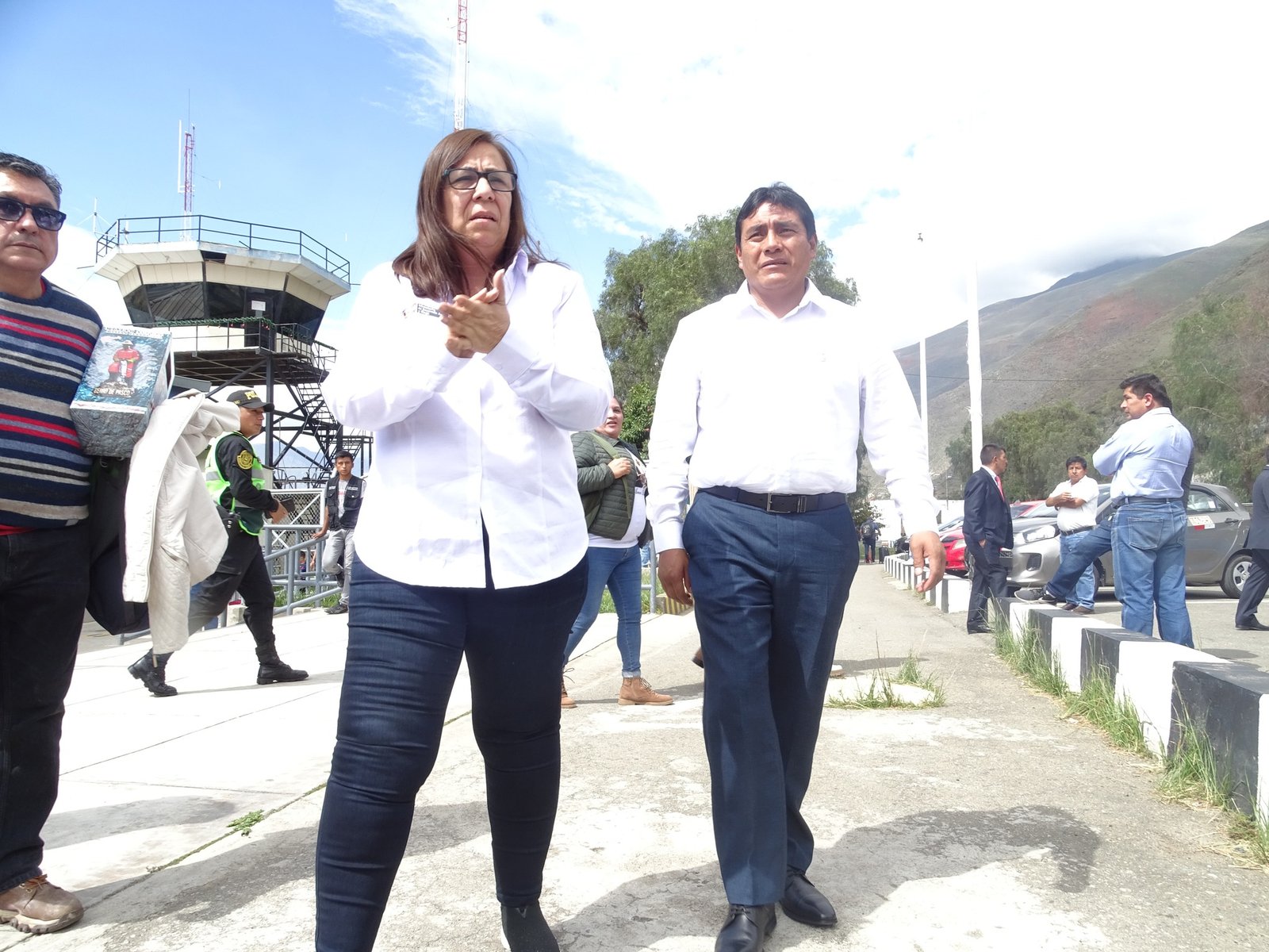 Pobladores de Pasco recibieron con protesta a ministra de Desarrollo Agrario y Riego