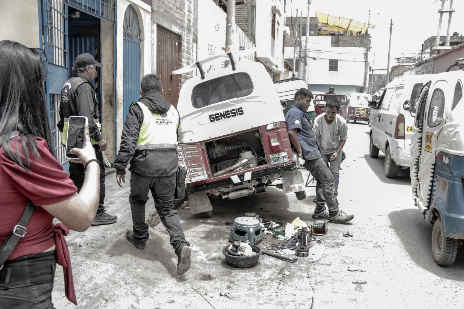 Liberan calles de la ciudad de Huánuco para mejorar tránsito vehicular